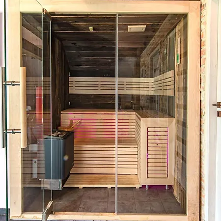 Apartment Noble & Sauna Zone