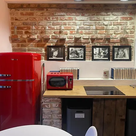 Noble & Sauna Zone *